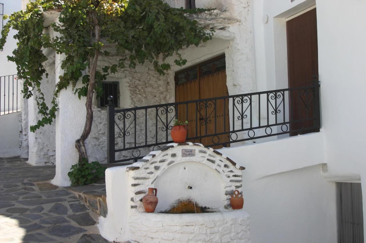Apartamentos Y Casas Rurales Las Terrazas De La Alpujarra Бубион Экстерьер фото