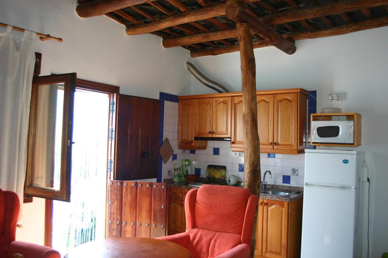 Apartamentos Y Casas Rurales Las Terrazas De La Alpujarra Бубион Экстерьер фото