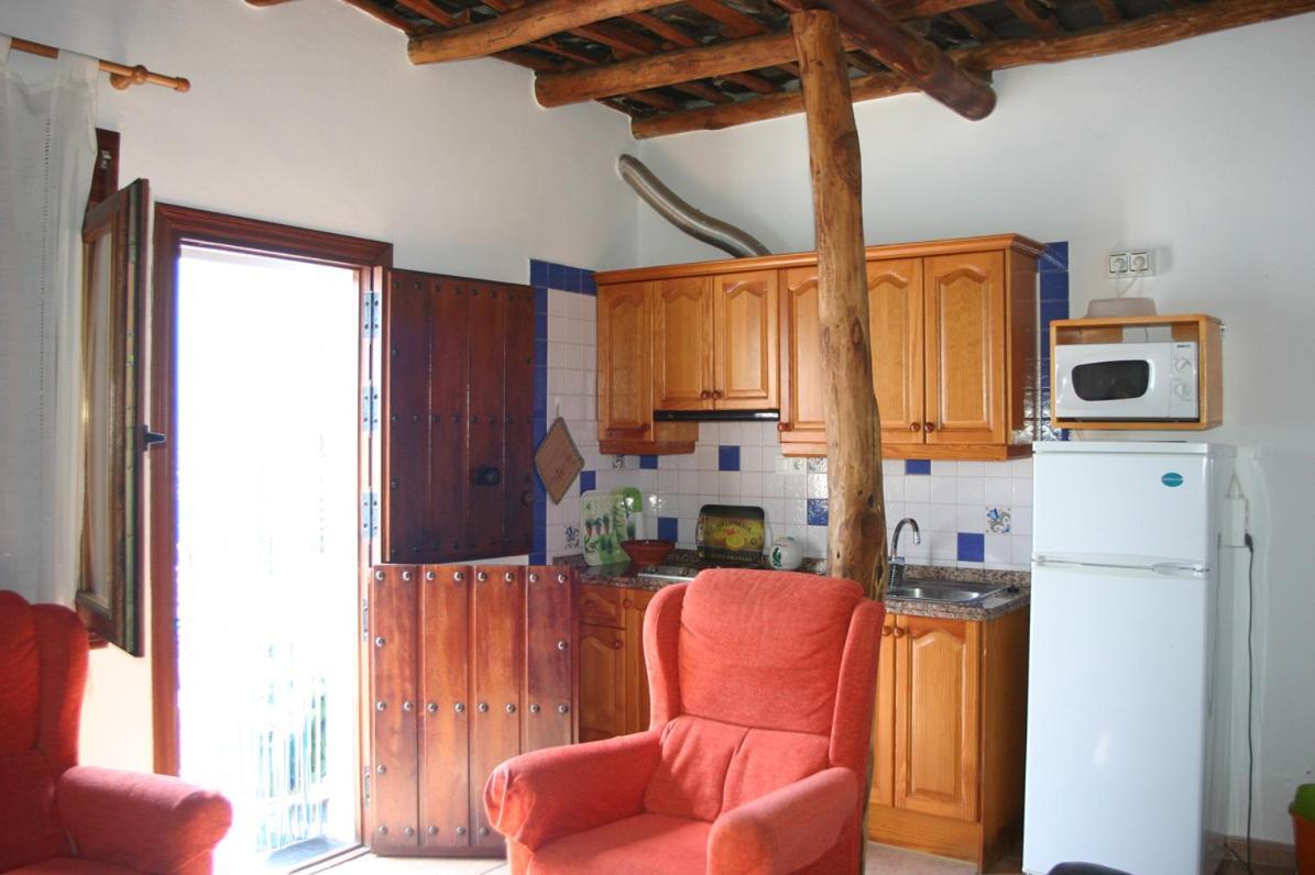 Apartamentos Y Casas Rurales Las Terrazas De La Alpujarra Бубион Экстерьер фото